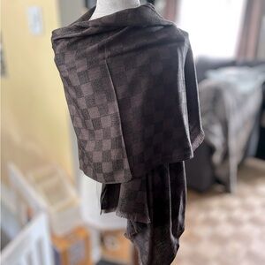Pashmina scratch